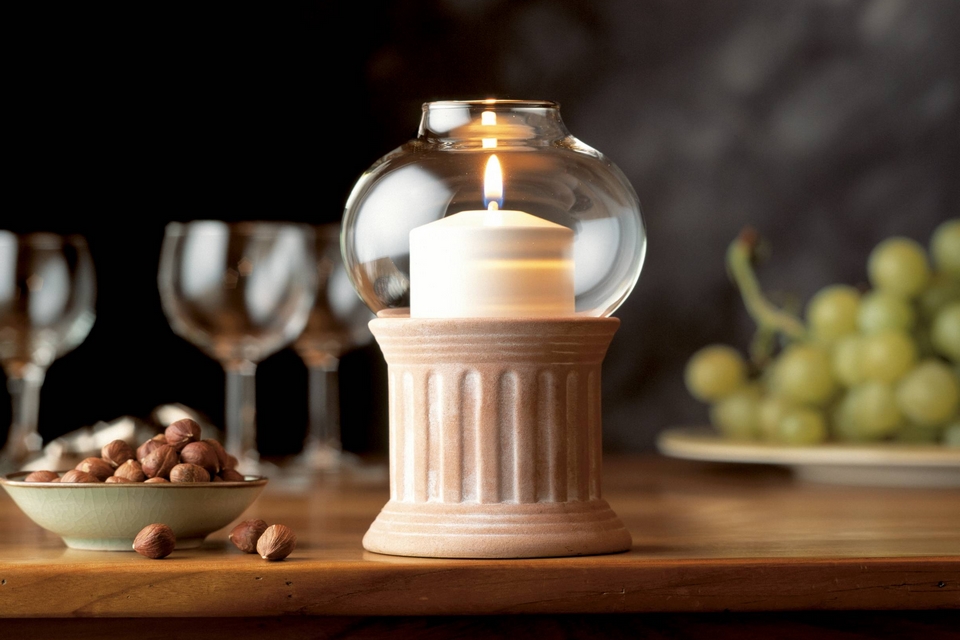 Lampka dekoracyjna na płynny wosk Heliotron Colosseo